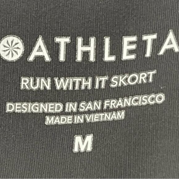 Athleta Run With It Sporty Tennis Prep Black Skort 14" Size Medium Preppy Active - Picture 7 of 9
